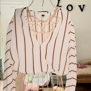 Forever 21 Long sleeve crop top